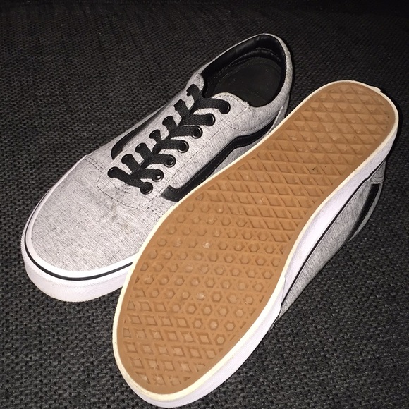 Men’s Vans 9.5 - Picture 2 of 2